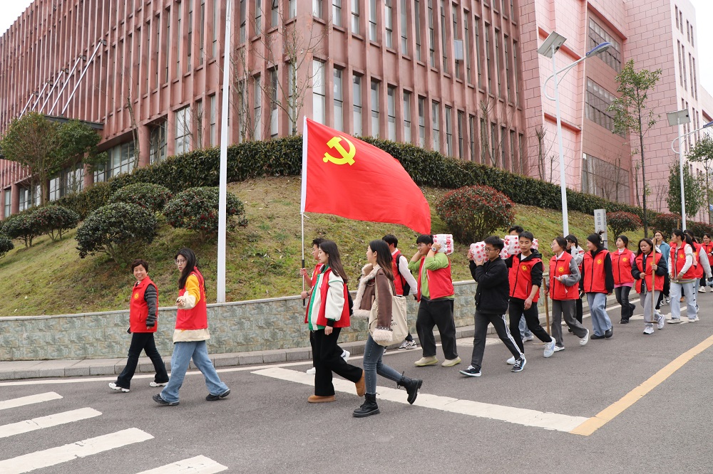 信息工程系黨總支開展“我為校園種棵樹”主題黨日活動(dòng)